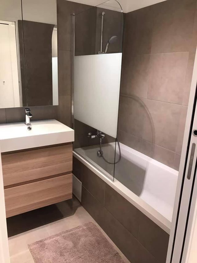Un projet de rénovation de votre salle de bains ? Contactez pour obtenir votre devis gratuit et personnalisé